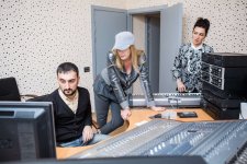 В Баку открылся Творческий центр VIP Recording studio с участием итальянской певицы In-Grid (ФОТО)