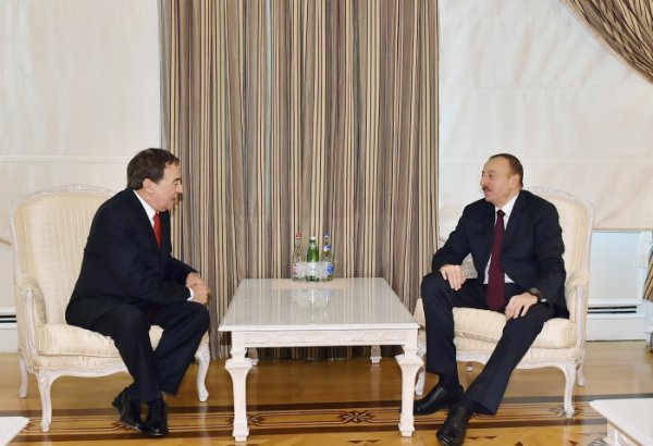 Президент Азербайджана принял генсека Социнтерна