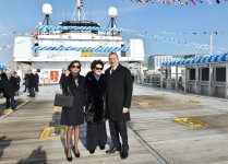 Президент Азербайджана и его супруга приняли участие в церемонии сдачи в эксплуатацию корабля «Муслим Магомаев» (версия 2) (ФОТО)