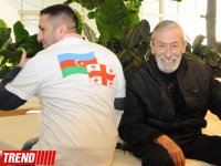 Вахтанг Кикабидзе: С удовольствием жил бы в двух городах – Тбилиси и Баку (ФОТО)