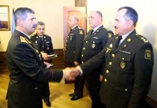 Bir qrup hərbi qulluqçuya "polkovnik" rütbəsi verildi (FOTO)