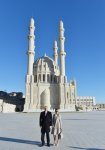 Azerbaijani president and his spouse review final stage of construction of Heydar Mosque
