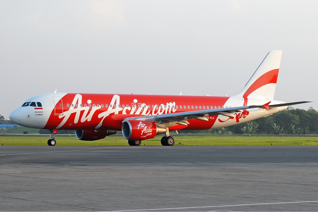 Индонезийские пилоты отвергают обвинения в адрес коллег из AirAsia