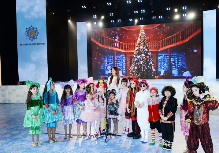 Heydar Aliyev Foundation arranges New Year festivities for children at Buta Palace