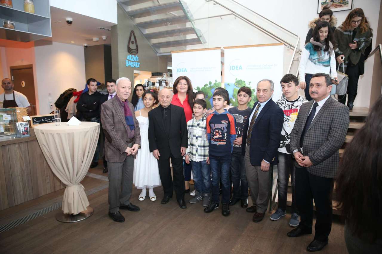Vice-President of Heydar Aliyev Foundation Leyla Aliyeva meets young talents