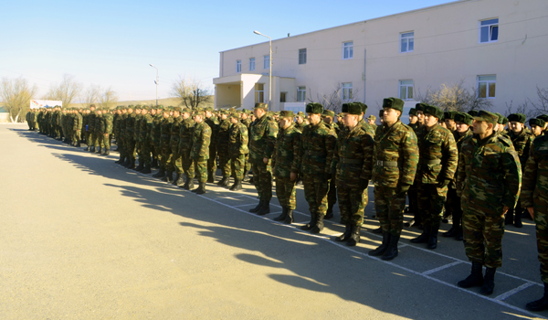 Руководство Минобороны Азербайджана посетило военные части, находящиеся в прифронтовой зоне (ФОТО)