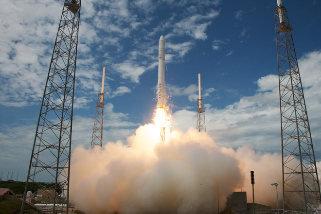Американская ракета Falcon 9 стартовала с космодрома на мысе Канаверал
