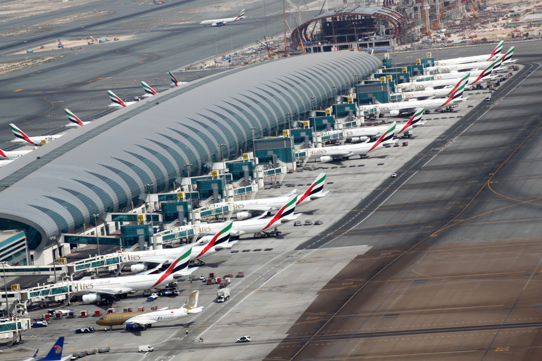 Более 20 рейсов отменены в международном аэропорту Дубая из-за наводнения