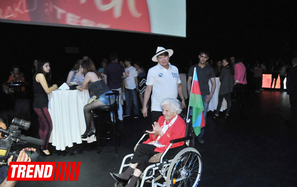 Азербайджанские звезды "Евровидения" отметили 105-летие Эллы Кастнер в Германии (ФОТО)