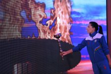 Молодые азербайджанские знатоки зажгли Олимпийский огонь (ФОТО)