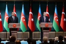 Президент Ильхам Алиев: Армения не хочет мира (ФОТО)