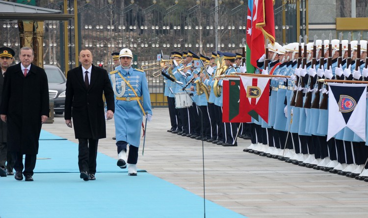 Azərbaycan Prezidenti İlham Əliyevin Türkiyədə rəsmi qarşılanma mərasimi keçirilib (FOTO)