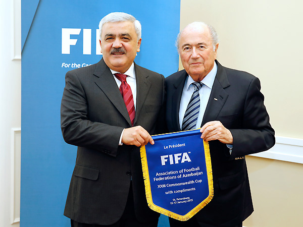 Yozef Blatterə Bakı Olimpiya Stadionu barədə məlumat verilib (FOTO)