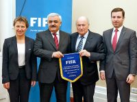 Yozef Blatterə Bakı Olimpiya Stadionu barədə məlumat verilib (FOTO)