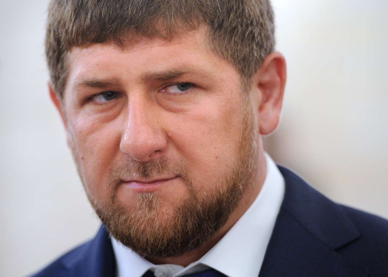 Кадырова оштрафовали за вождение с непристегнутым ремнем