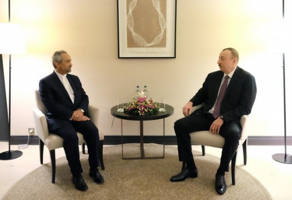 Ильхам Алиев встретился в Давосе с руководителем Администрации Президента Ирана
