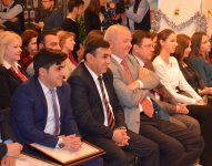Российские дипломаты наградили азербайджанских журналистов (ФОТО)
