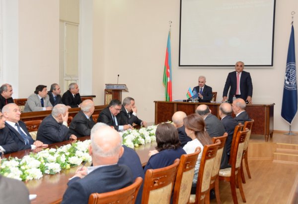 Amount of deposits in banks reaches record level in Azerbaijan (PHOTO)