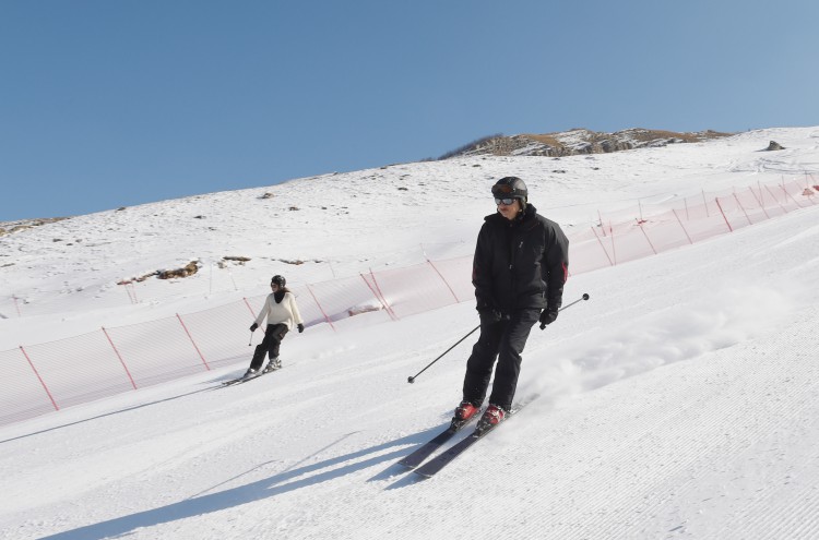 Ильхам Алиев и его супруга приняли участие в открытии канатной дороги номер 1 и горнолыжного спуска зимне-летнего туристического комплекса «Шахдаг» (ФОТО)