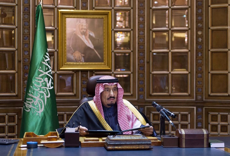 Suudi Arabistan Kralı Selman: Gençlerin eğilimlerini hedef alanlarla mücadelede kararlıyız