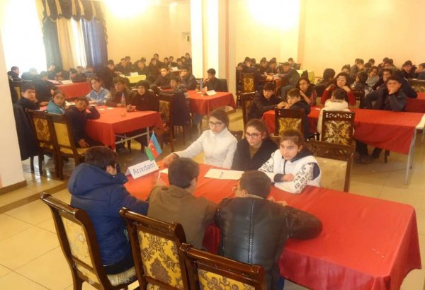 В Азербайджане определились победители интеллектуального турнира, посвященного Дню молодежи (ФОТО)