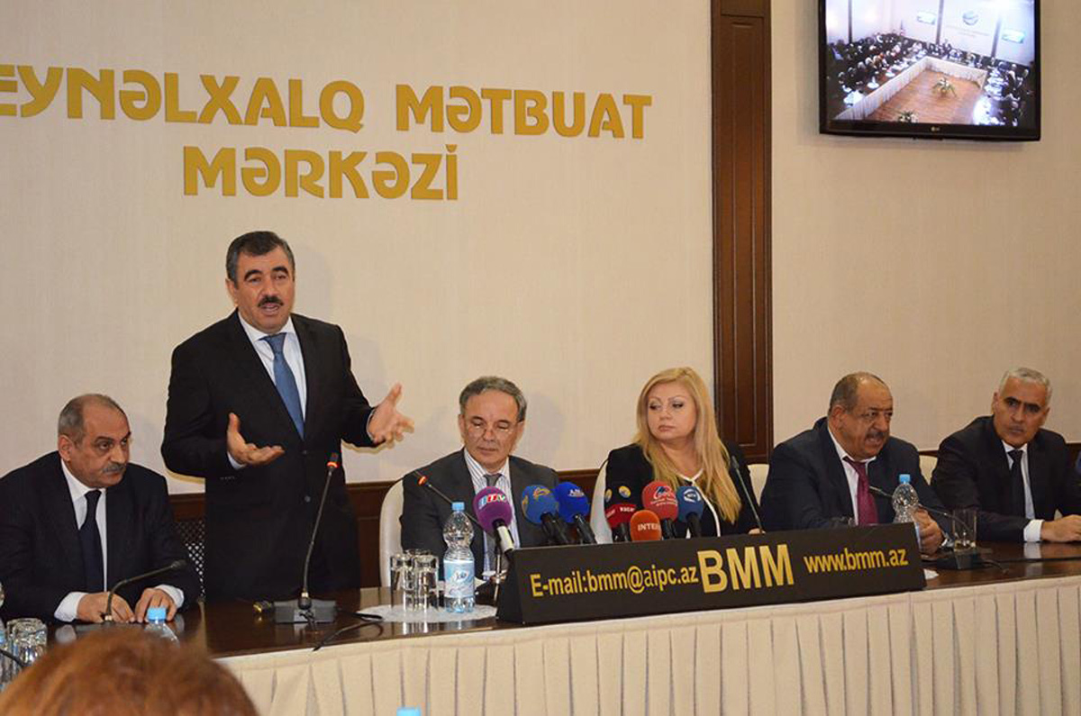 НПО и медиаструктуры Азербайджана приняли обращение в связи с Ходжалинским геноцидом (ФОТО)