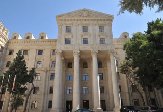 Azerbaycan Dışişleri Bakanlığı: “Ermenistan yönetimi ülkesinin gençlerini etnik öfkeye, savaş ve katliamlara sesliyor”
