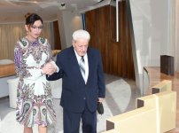 Первая леди Азербайджана Мехрибан Алиева  встретилась с народным артистом Алибабой Мамедовым (ФОТО)