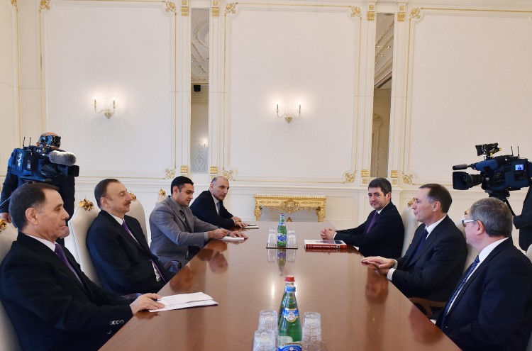 President Ilham Aliyev receives delegation led by member of French Senate