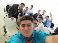 Сделай селфи – получи приз: в Азербайджане впервые объявлен конкурс "Parlaq Selfie" (ФОТО)