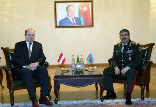 Azərbaycanla Avstriya hərbi əməkdaşlığın inkişaf perspektivlərini müzakirə ediblər