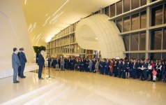 Лейла Алиева приняла участие в церемонии открытия «Выставки классических автомобилей» в Центре Гейдара Алиева (ФОТО)