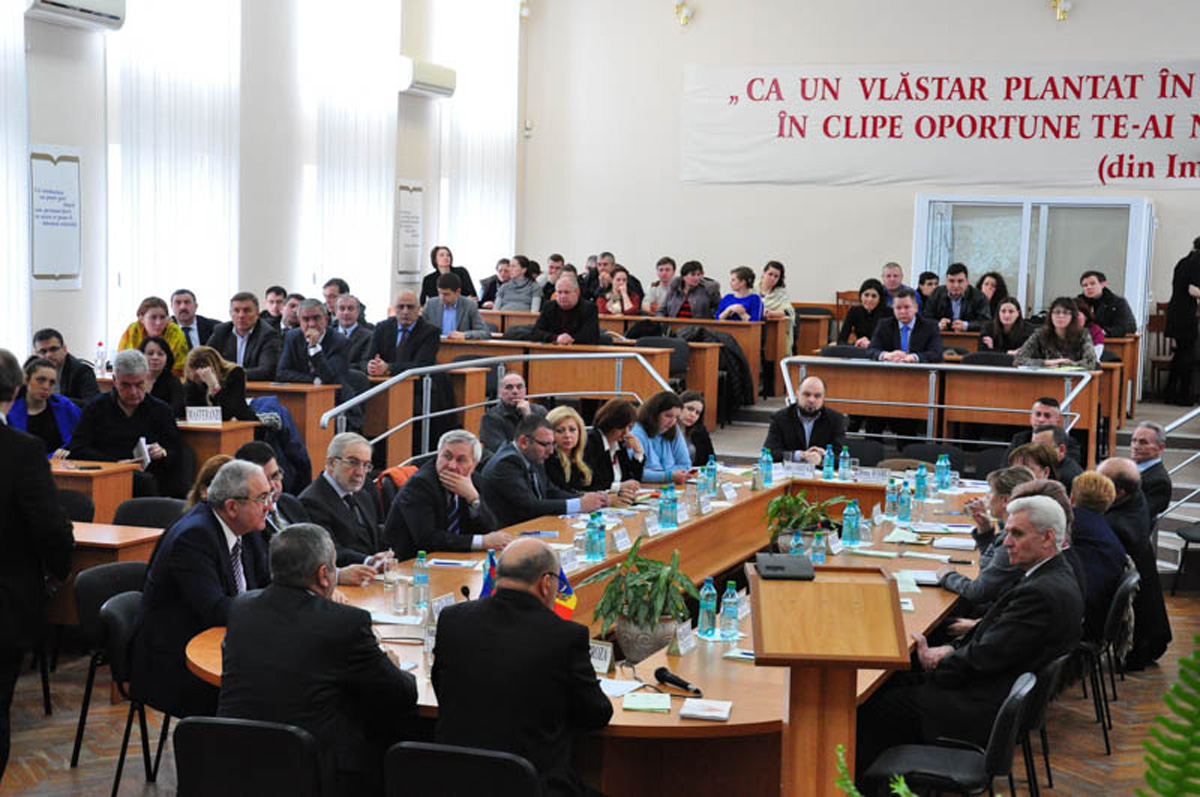 В Молдове прошла конференция, посвященная 23-й годовщине геноцида в Ходжалы (ФОТО)