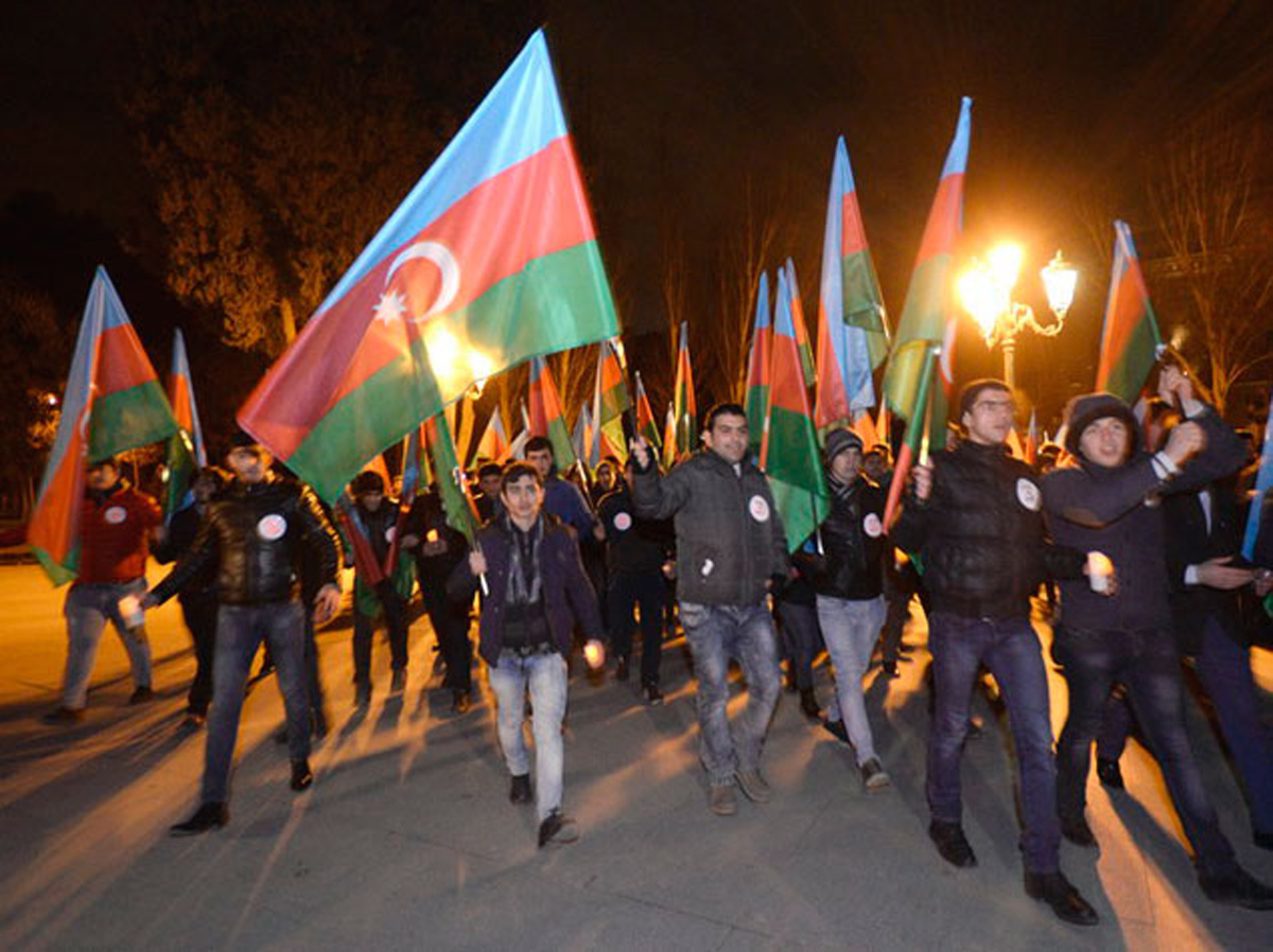 В Баку прошло шествие под лозунгом «Справедливость к Ходжалы!» (ФОТО)