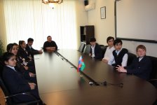 Бакинские школьники приняли участие в видеолектории "Знание о России" (ФОТО)