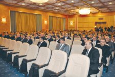 Искусственное завышение некоторыми предпринимателями в Азербайджане цен на товары недопустимо – госкомтаможня (ФОТО)