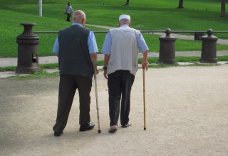 В Азербайджане растет число пенсионеров