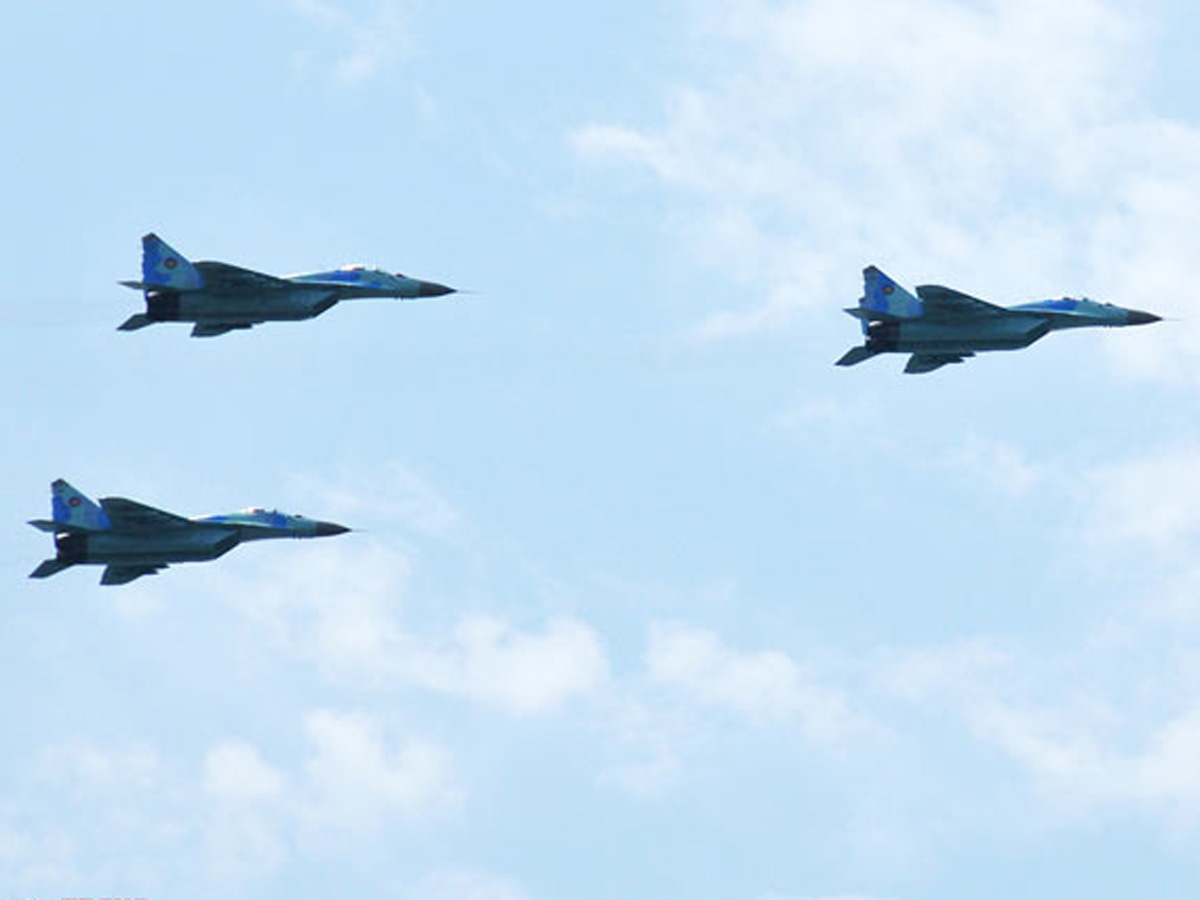 Во Львове завершили капремонт самолета ВВС Азербайджана