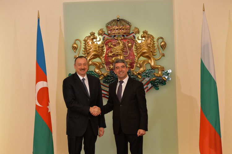 Azerbaijani, Bulgarian presidents hold one-on-one meeting (PHOTO)