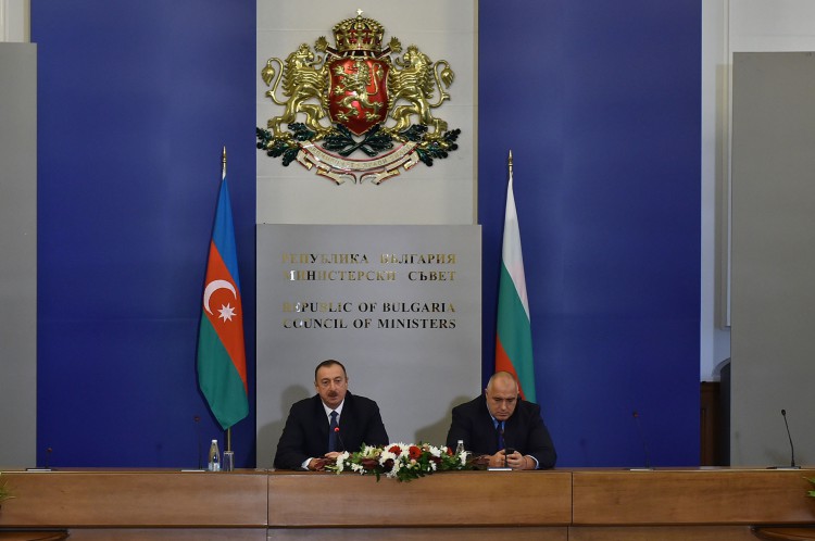 Президент Ильхам Алиев: Азербайджан и впредь будет играть свою роль в энергетической безопасности Европы (ФОТО)