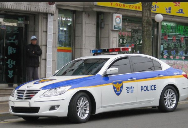 Неизвестный напал на посла США в Сеуле, дипломат ранен