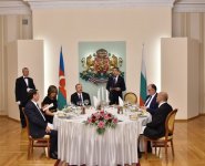 Президент Ильхам Алиев: Есть хорошие возможности для развития связей Азербайджана и Болгарии в экономической сфере (ФОТО)