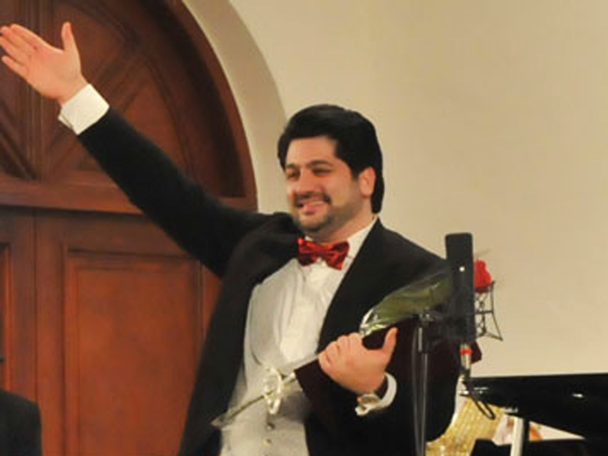 Оперный певец азербайджанец Юсиф