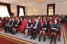 В Бакинской Высшей Школе Нефти отметили Международный женский день 8 марта (ФОТО)