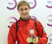 Азербайджанский гимнаст стал пятикратным чемпионом Открытого объединенного чемпионата страны (ФОТО)