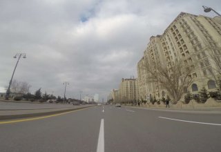 Завершены ремонтные работы на вспомогательной дороге пр. Гейдара Алиева в Баку (ФОТО,ВИДЕО)