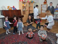 Heydər Əliyev Fondunun vitse-prezidenti Leyla Əliyeva bir sıra uşaq evlərinə baş çəkib (FOTO)