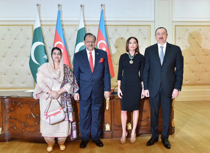 Azerbaijan’s First Lady Mehriban Aliyeva receives “Hilal-e-Pakistan” order (PHOTO)