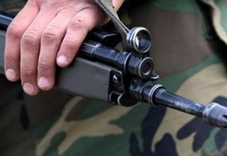 Вследствие неосторожного обращения с оружием получил ранение  азербайджанский солдат