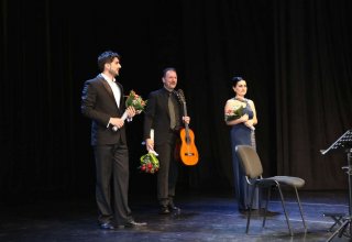На Творческой сцене ÜNS в рамках Международного фестиваля Баха «BWV-2015» прошел вечер лютневой и вокальной музыки  (ФОТО)